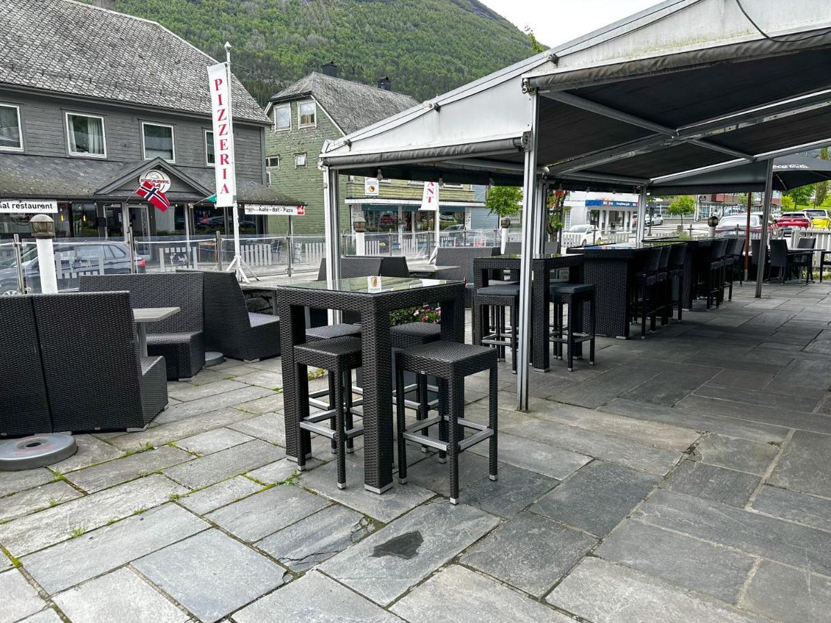 Stryn House - Hotel & Apartments Exterior foto