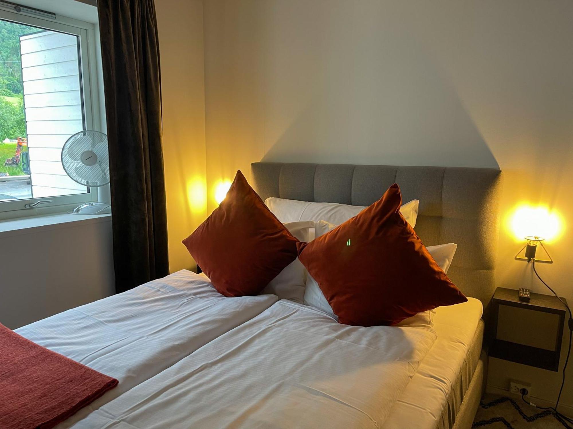 Stryn House - Hotel & Apartments Quarto foto